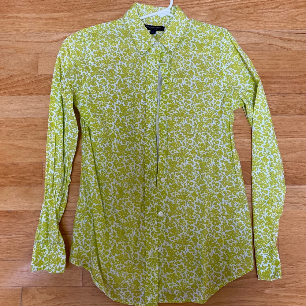 Banana Republic shirt